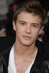 Xavier Samuel photo